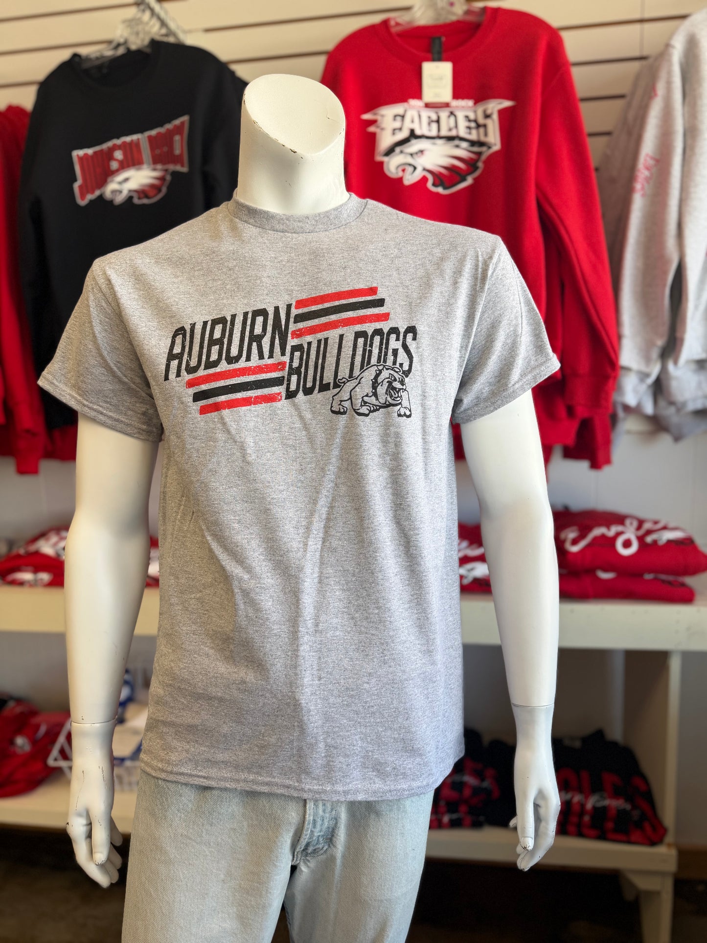 Bulldog Vintage Line Design - Gildan Tee Youth