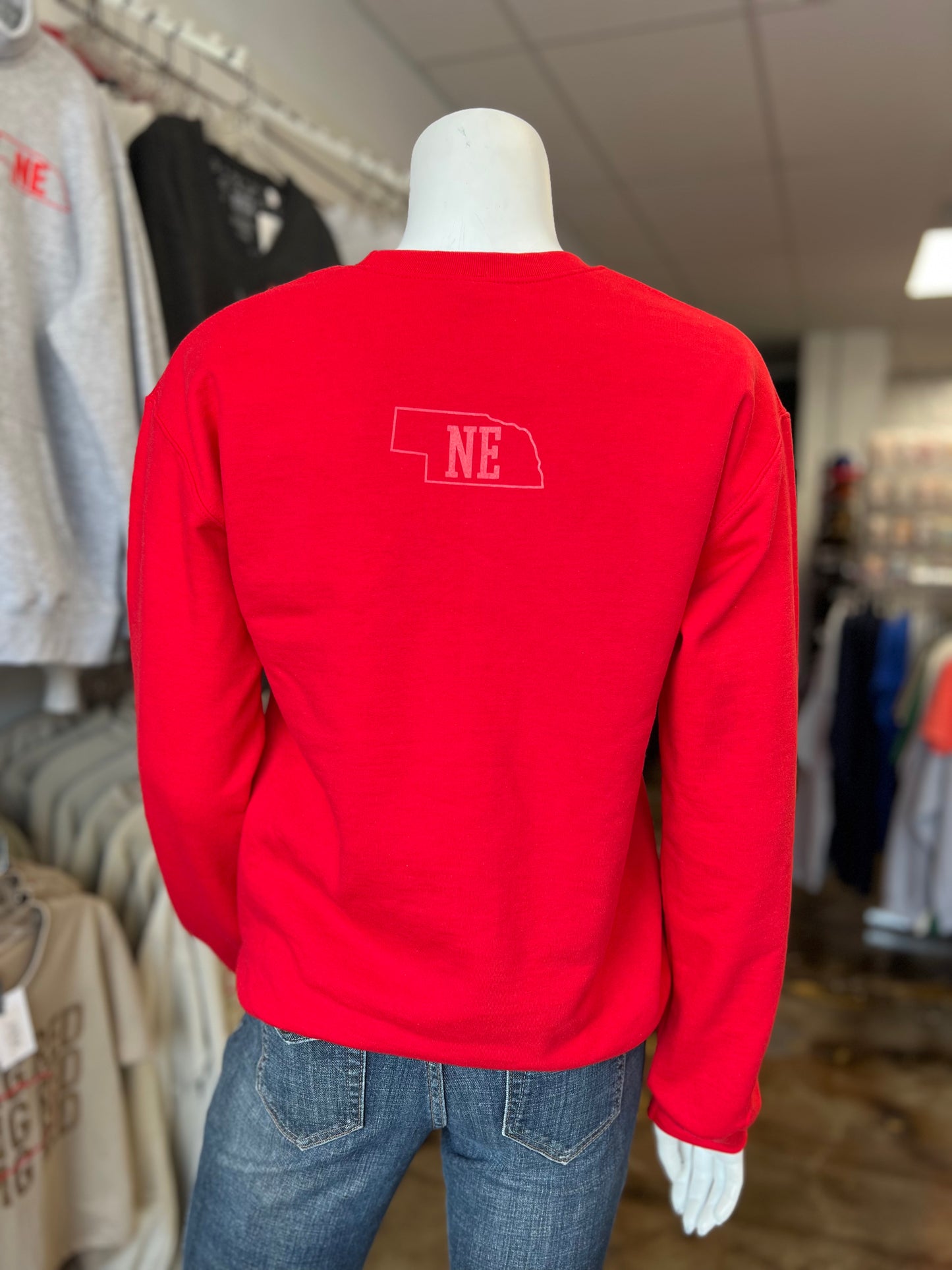 Oversized NE Gildan Crewneck