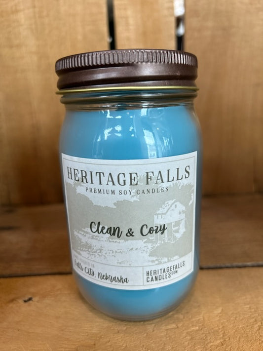 Heritage Falls Candle - Clean & Cozy