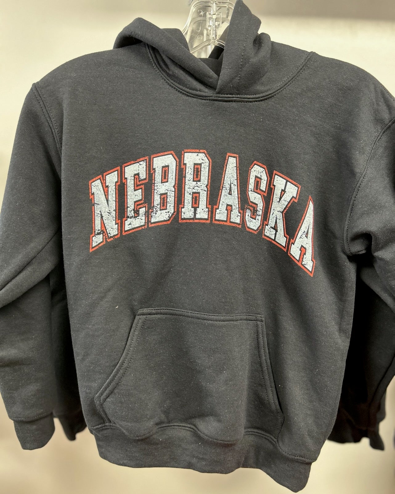 YOUTH Nebraska Arched - Gildan Unisex Hooded Sweatshirt