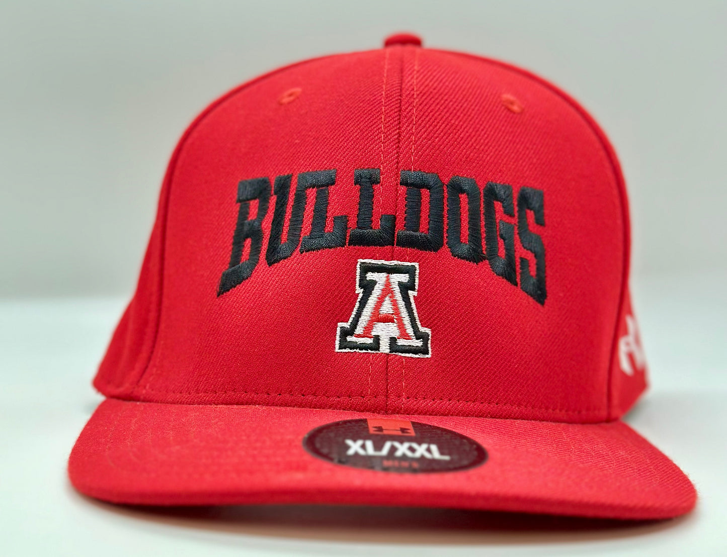 Bulldogs Arched Over A Fitted XL/2XL Under Armour Hat