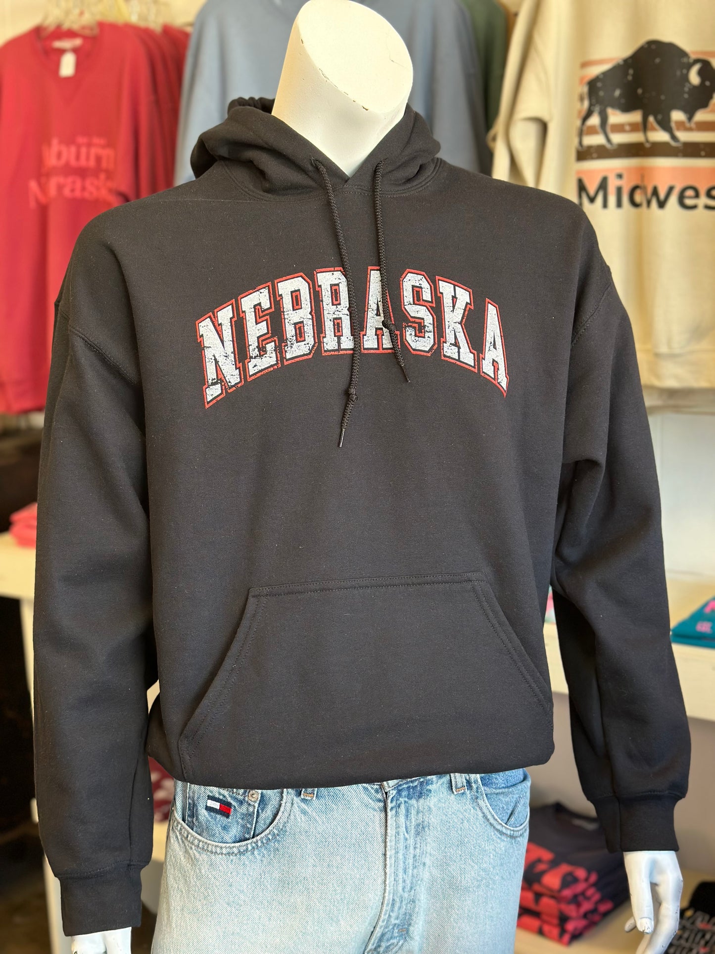 Nebraska Arched - Gildan Unisex Hooded Sweatshirt